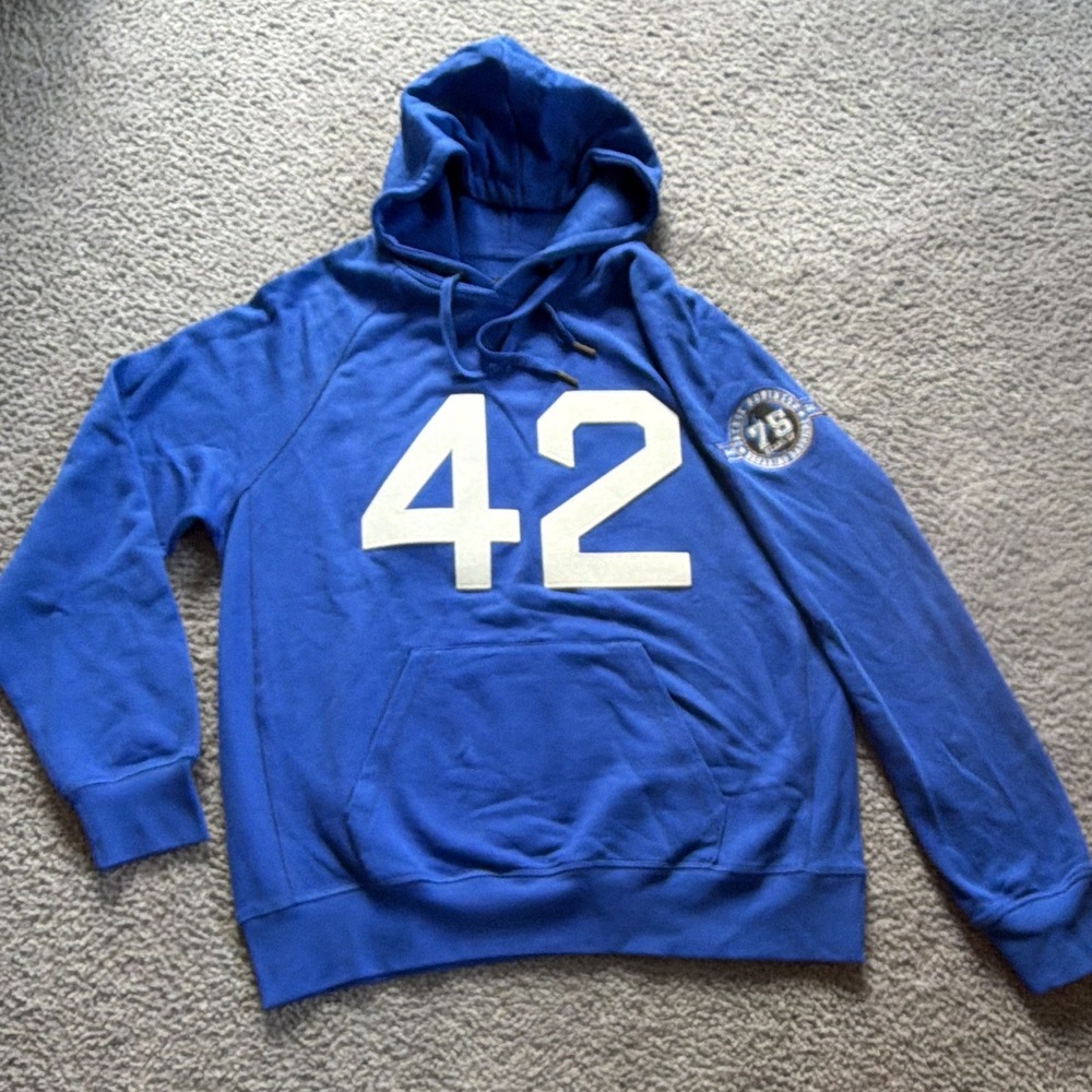 NWT Medium Ebbets Field Flannels Jackie Robinson 42 Hoodie Mens 75 Yr